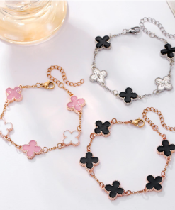 Vòng tay cỏ 4 lá